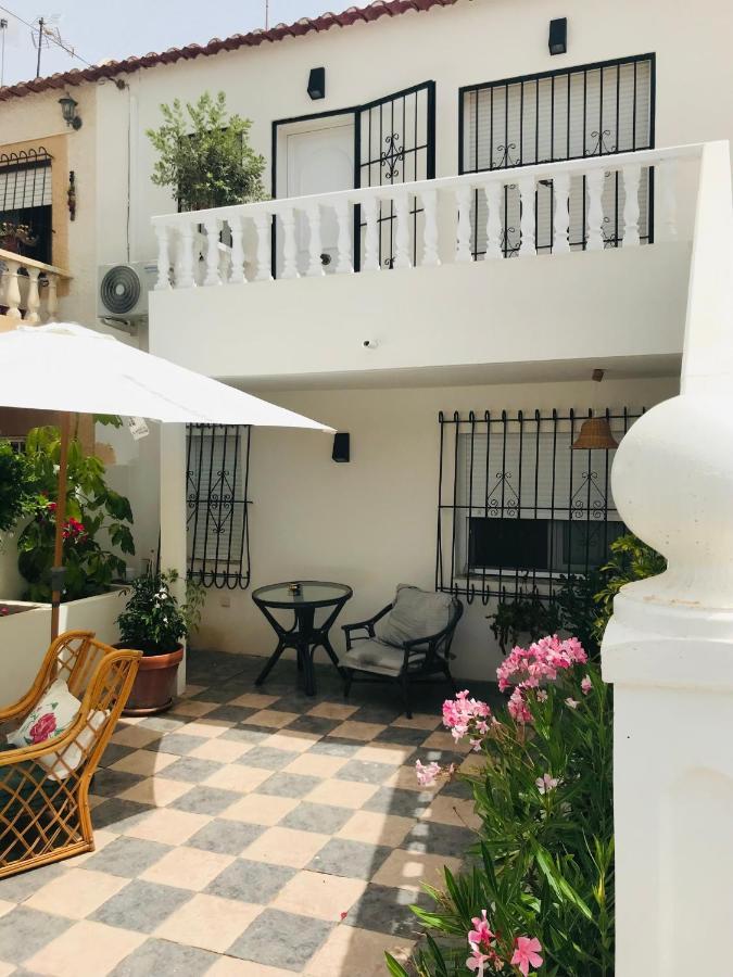 Apartamento Salinas 또레비에하 외부 사진